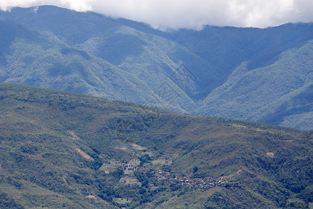 缅甸西部钦州山区地布尔马钦州山区法拉姆镇Fala图片