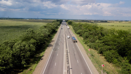 俄罗斯州际公路4K空中飞行图片