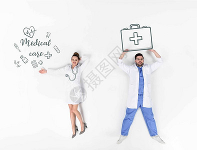 各种手绘医疗标志和医疗保健铭文的男女医生创意拼贴图片