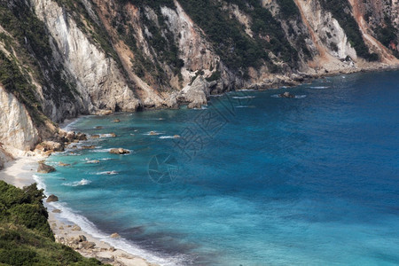 海滩的景色图片