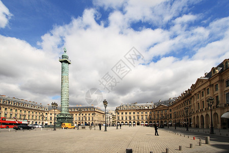 巴黎旺多姆广场图片