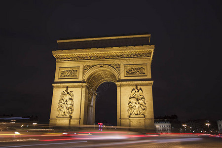 法国巴黎凯旋门夜景图片