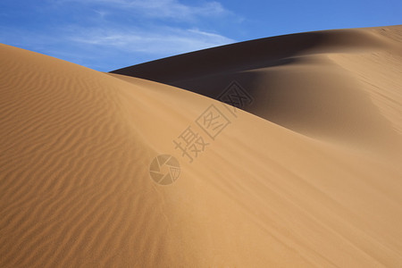 撒哈拉沙漠丘图片