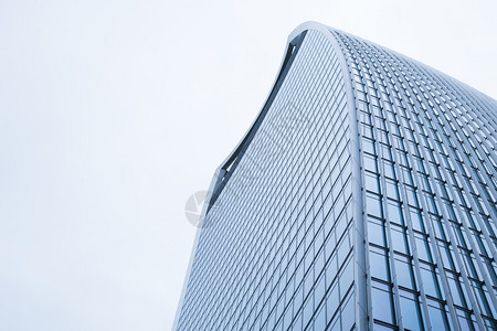 当代玻璃建筑摩天大楼纹理背景的透图片