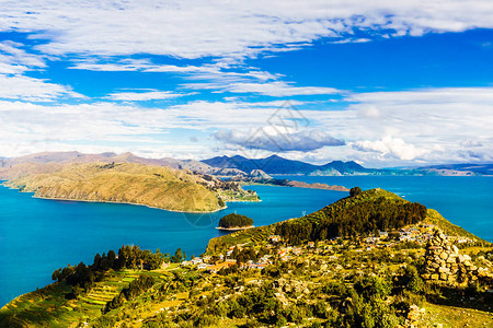 玻利维亚Titicaca湖对太阳岛边图片