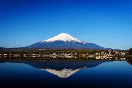 富士山或藤山由Yamanaka图片
