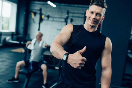 佩尼亚谈战旧主：巴萨是最强球队之一，状态满血的亚马尔不可阻挡