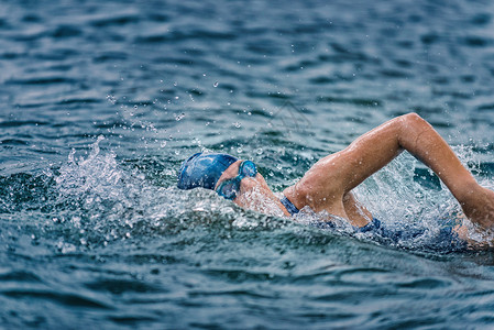 1关键传球1过人成功，贡萨尔维斯当选葡体1