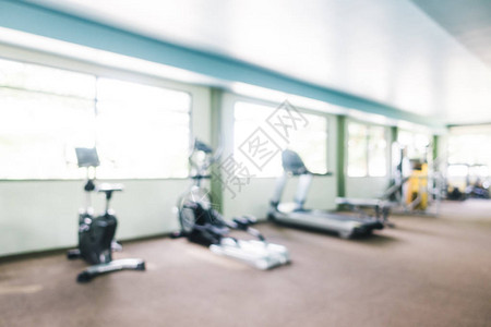 激情对喷！朱辰杰倒地胡睿宝指责其假摔骗点，两人互喷垃圾话