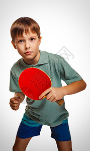 金童发的乒乓球男打桌网球背手背景图片