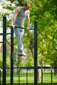 阿莫林：希望蓄发球迷能尽快理发，库尼亚带球气场能影响对手心态