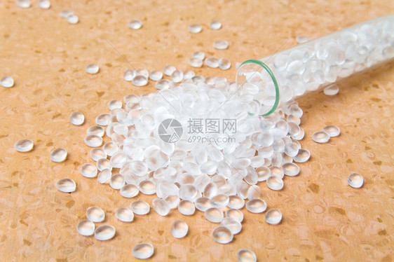 透明聚乙烯颗粒塑料颗粒塑料原PEHDPELD聚合物图片