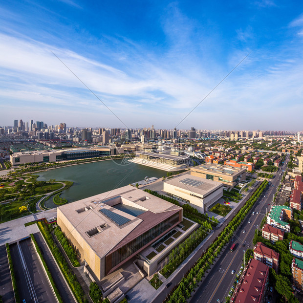 天津全景天际线与现代建筑图片