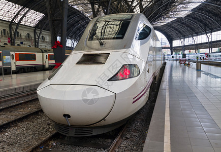TGV高速火车西班牙法国车图片
