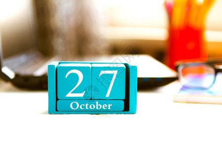 10月27日每月第27天人力资源经理工作场所背景日历秋图片