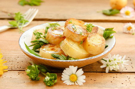 炸土豆烤土豆野菜土豆沙拉图片