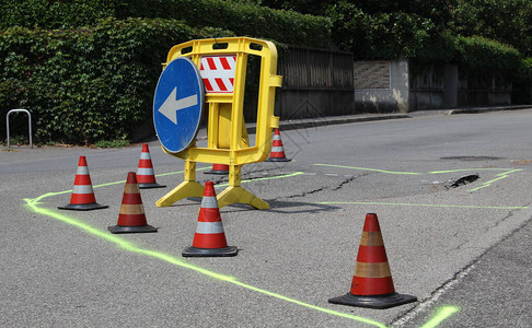 道路建筑工地偏离情况说明图片