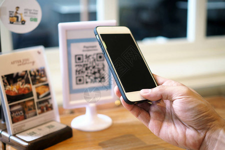 手用机扫描条码在咖啡店打图片