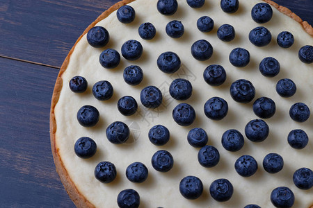 蓝莓经典芝士蛋糕图片