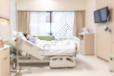 住院病床人医院内面底部模糊的白室病房人图片