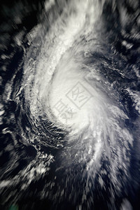 飓风即将来临龙卷风美国航天局提供的这图片