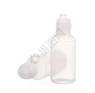 白色背景中隔离的洗发水沐浴露和润肤露空瓶背景图片