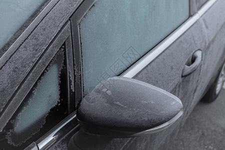 冻在冰冷的车厢里胡佛罗斯特冰雪积聚图片