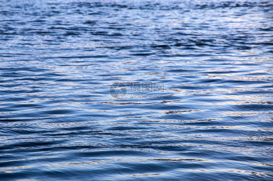抽象水表层与小平面波纹和有选图片
