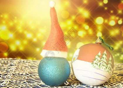 圣诞金色和圣诞玻璃球一起闪亮的背图片