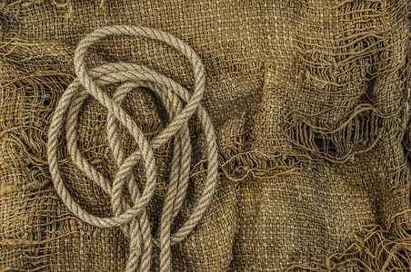 绳子紧的天然绳子和织物图片
