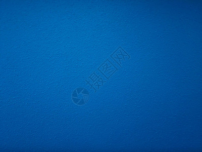 蓝色纹理方形混凝土墙涂片时尚的蓝色石材纹理墙抽象背景涂层笔触绘画图案不平整表面石膏文本空间手工艺图片