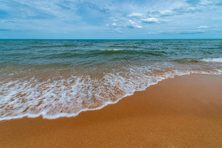 泰国普吉岛美丽的海滩和热带海夏季海滩天堂图片
