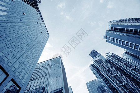 济南市金融区的高楼大位图片
