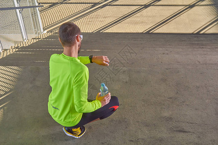 Squawka列去除VAR争议英超排名：阿森纳23分居首，桑德兰20分次席