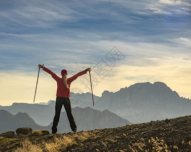 进货😂赛后弗林蓬拿3件基耶萨1件皇马球衣，范戴克要卡洛斯印号