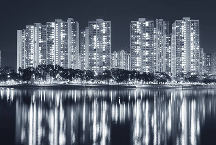 香港城市高层住宅夜间图片