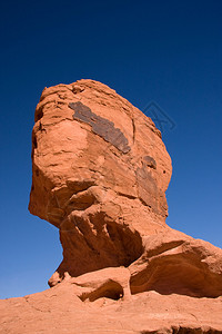 火之谷的名字来源于红色砂岩地层图片