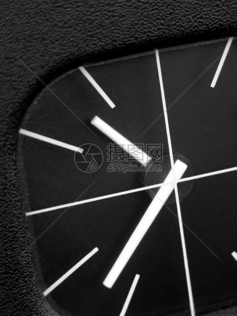 一辆黑色手表的详情最起码设计在车图片