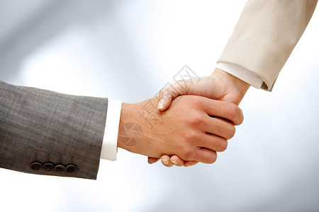 男和女握手的图像图片