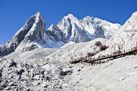 云南李江玉龙雪图片