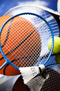 乔科尔谈迪亚斯铲阿什拉夫：在那个区域用剪刀脚没必要，有点冲动