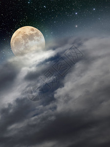 月亮从云层笼罩的区域升起图片