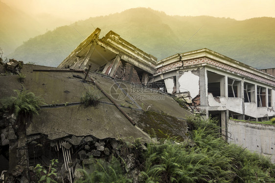 汶川地震的破图片