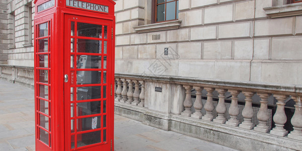 英国伦敦传统红色电话盒传统背景图片