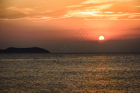 伊维萨岛海上日落西地中海图片
