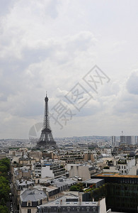 在巴黎的埃菲尔铁塔视图图片
