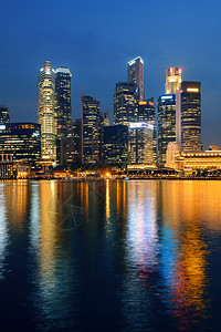 新加坡夜间与城市背景图片
