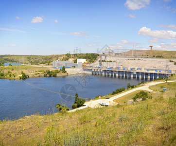 抽水蓄能厂位于Mykolaiv地区Yuzhnoukrainsk镇图片