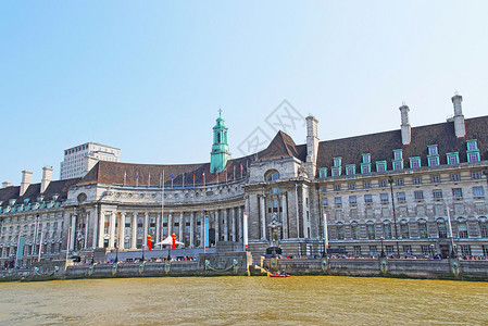 英国伦敦泰晤士河南岸的市政厅市政厅是伦敦郡议图片