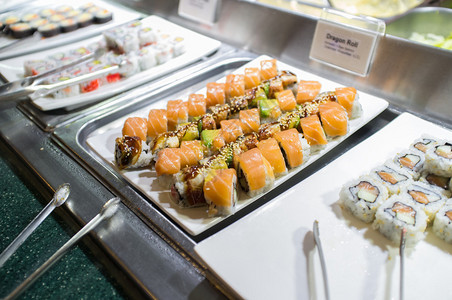自助站的各种寿司自助餐卷图片